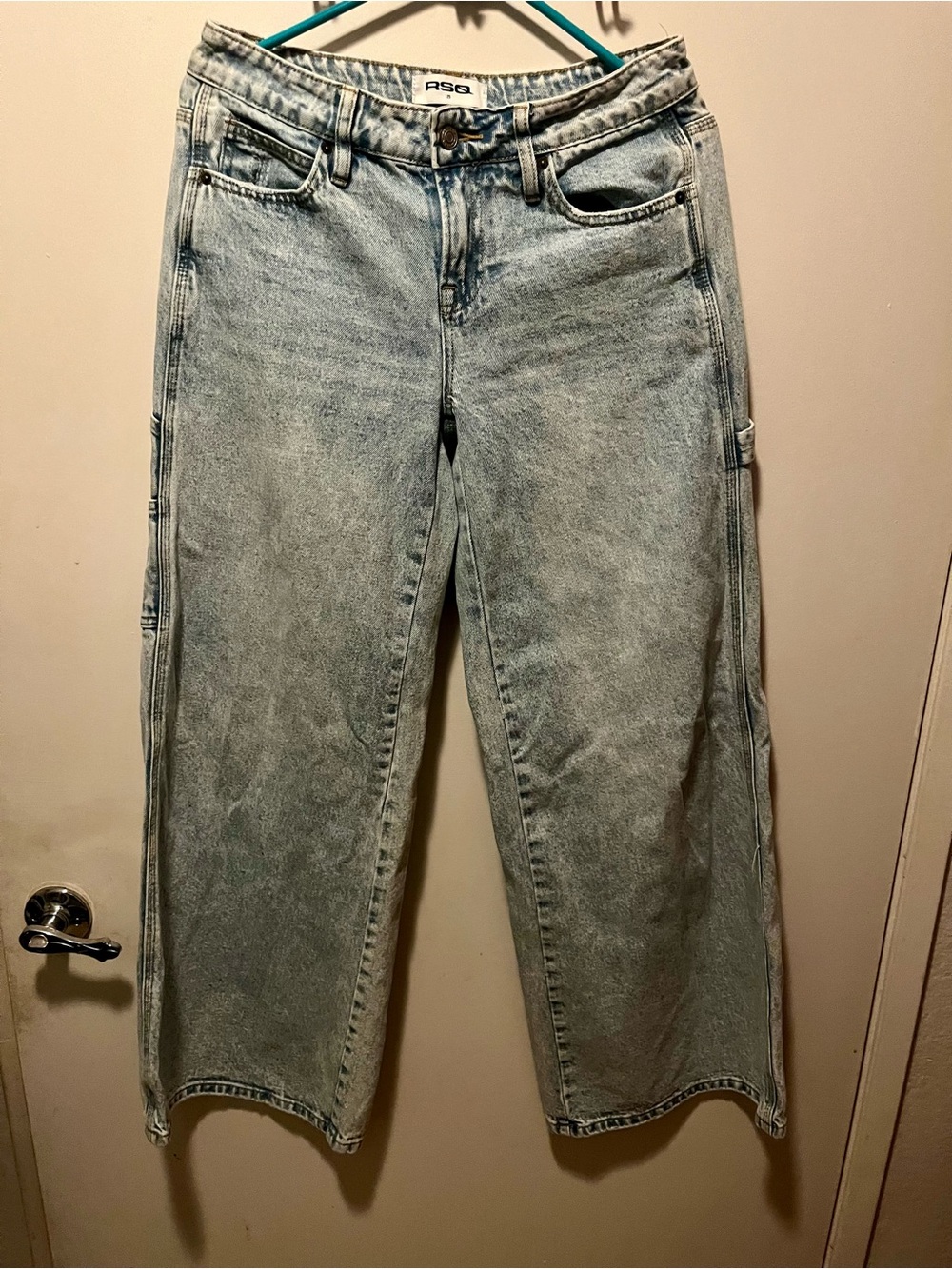 RSQ Light Wash Wide-Leg Barrel Jeans in Washed Blue